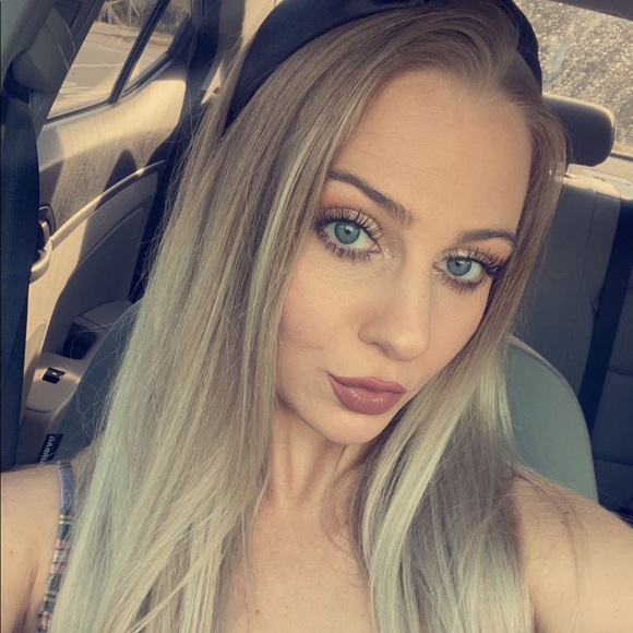 Meet your Posher, Skylar - Picture 1 of 1